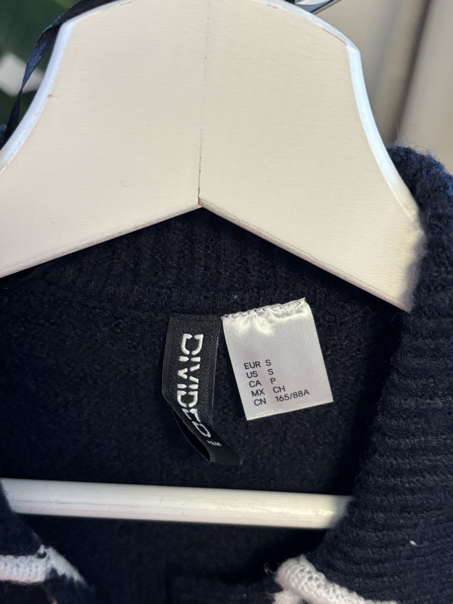 H&M Top: Top H&M, Size S – Usato da Peseux venduto da Meea97 1