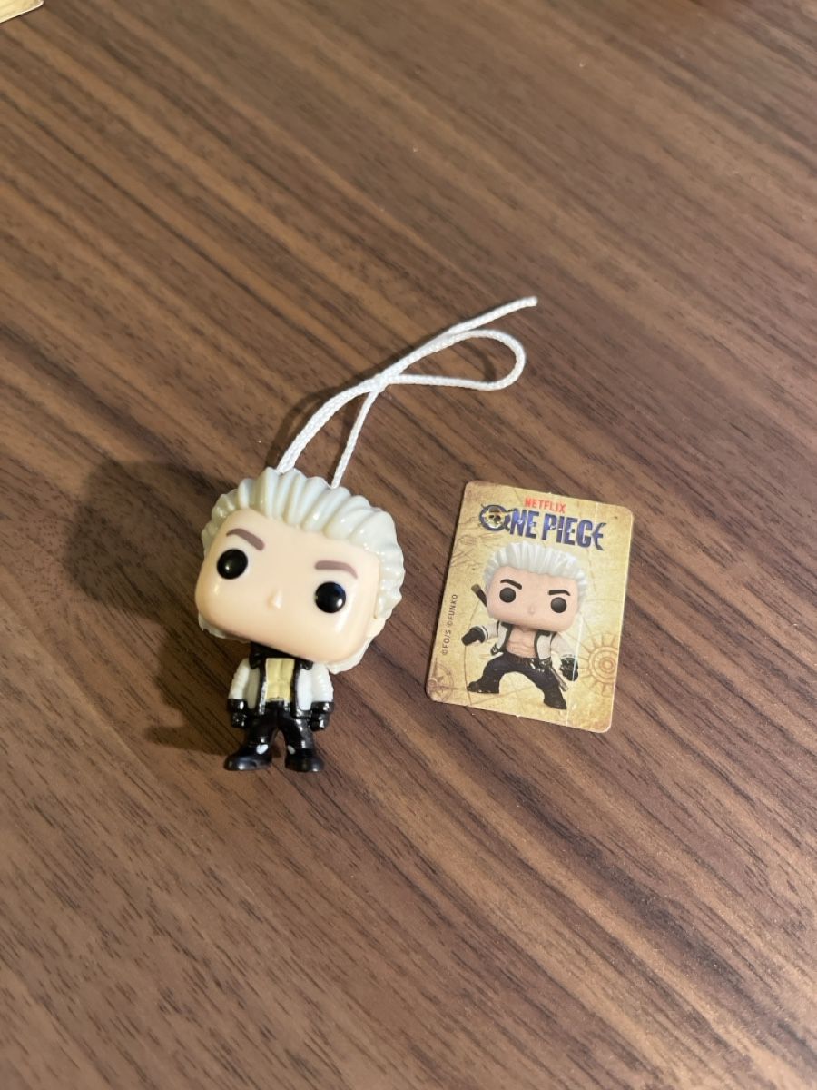 Funko Statuette: Kinder Joy Smoker VS340 – Nuovo (secondo la descrizione) da Zürich venduto da fol_nkb8