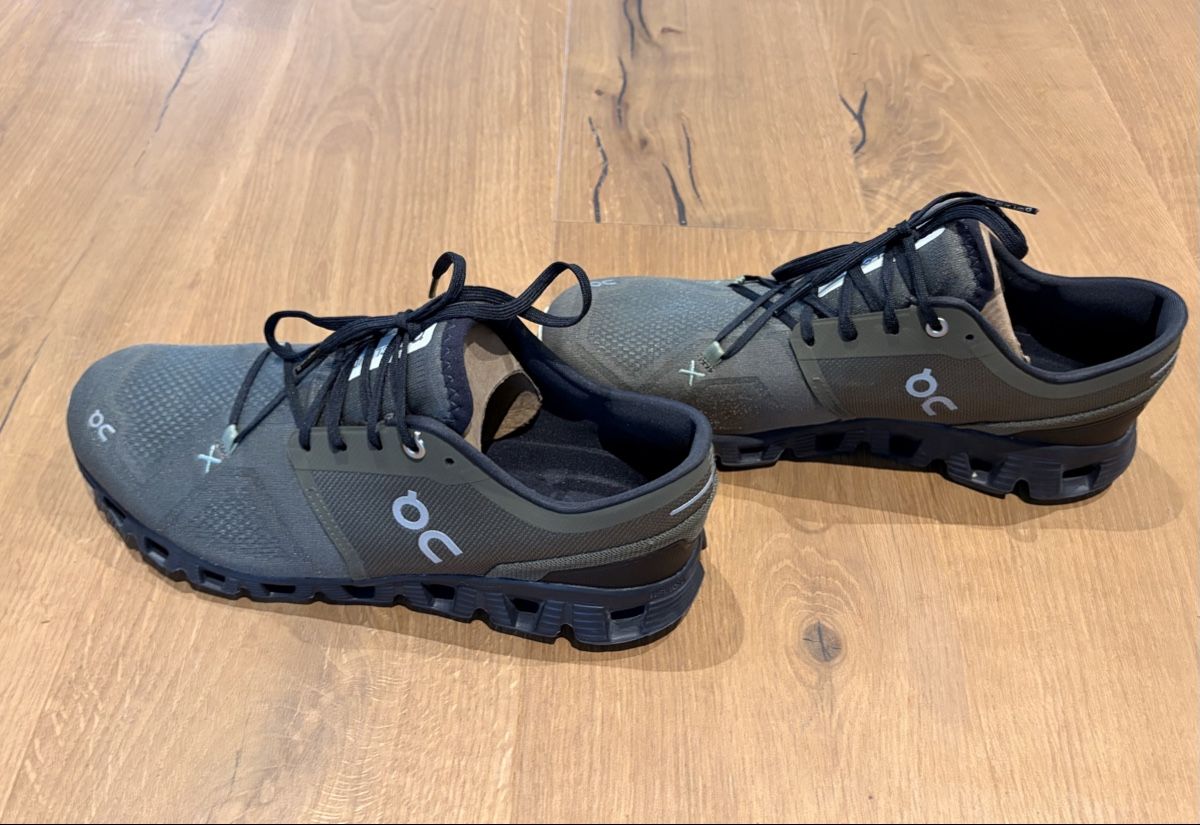 On Scarpe da uomo: Schuhe On running cloud X3 gr.42.5 – Nuovo (secondo la descrizione) da Marsens venduto da france1985 4