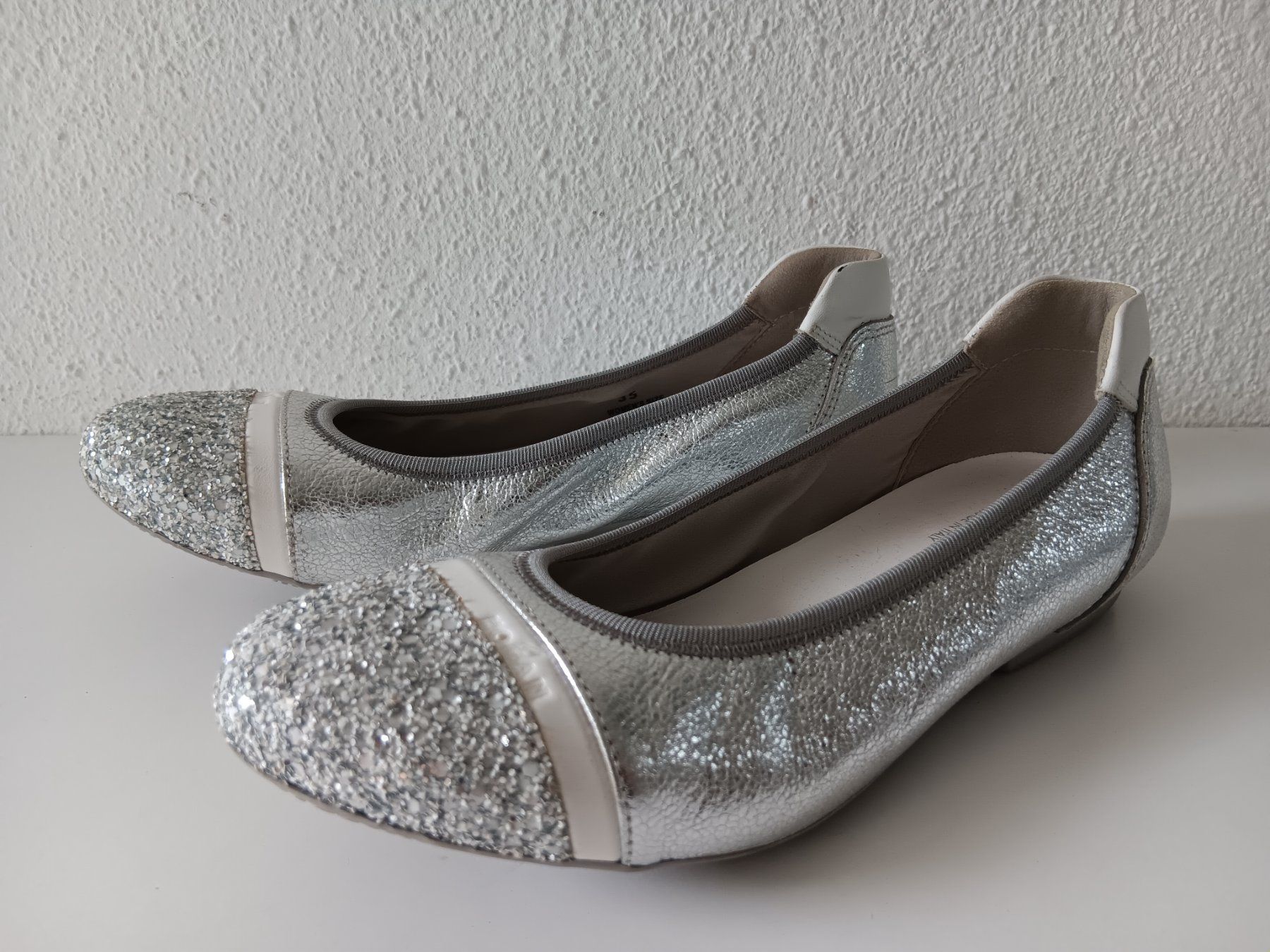 Hogan Damenschuhe: HOGAN chaussures / lederschuhe pointure / Nummer 35 – Gebraucht aus Cossonay-ville von Super-Price-Quality 2