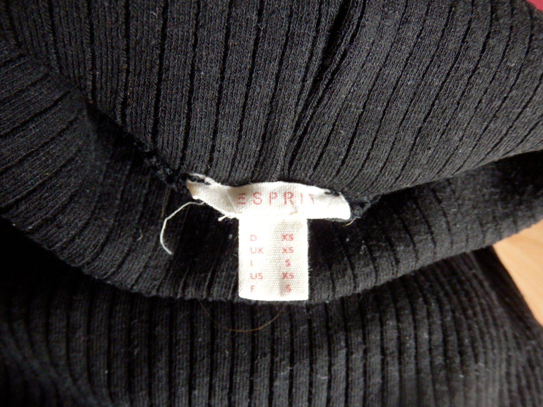 Esprit Maglioni & Felpe: leichter ESPRIT - Damenpulli - XS - mit Rollkragen - schwarz – Usato da Emmenbrücke venduto da Schubi1 2