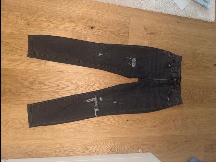 Dolce & Gabbana Jeans: D&G Jeans – Usato da Reinach AG venduto da MineD 2