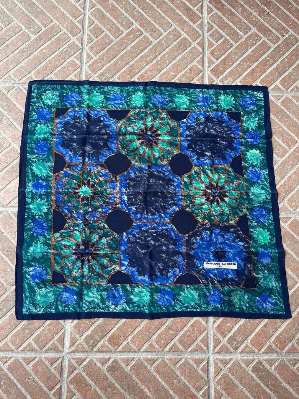 Foulards, Tücher & Schals: Foulard Jean-Louis SCHERRER – Gebraucht aus La Croix (Lutry) von Sporades 1