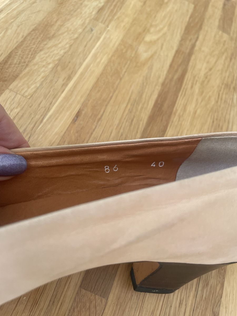 Damenschuhe: Escarpins beiges daim, taille 40 – Gebraucht aus Troinex von nadinebmichaelson 9