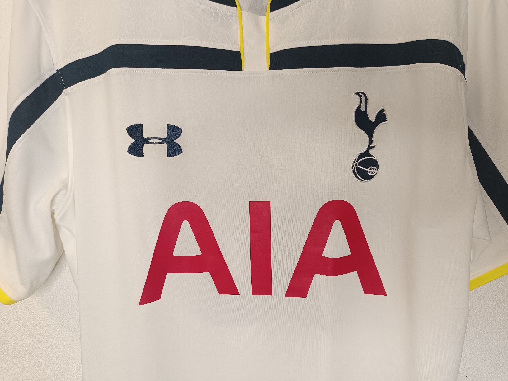 Tottenham Canottiere & Pantaloni: KANE #18 Original Tottenham 2014-15 Home Trikot – Nuovo (secondo la descrizione) da St-Léonard venduto da SwissDealsJersey 2