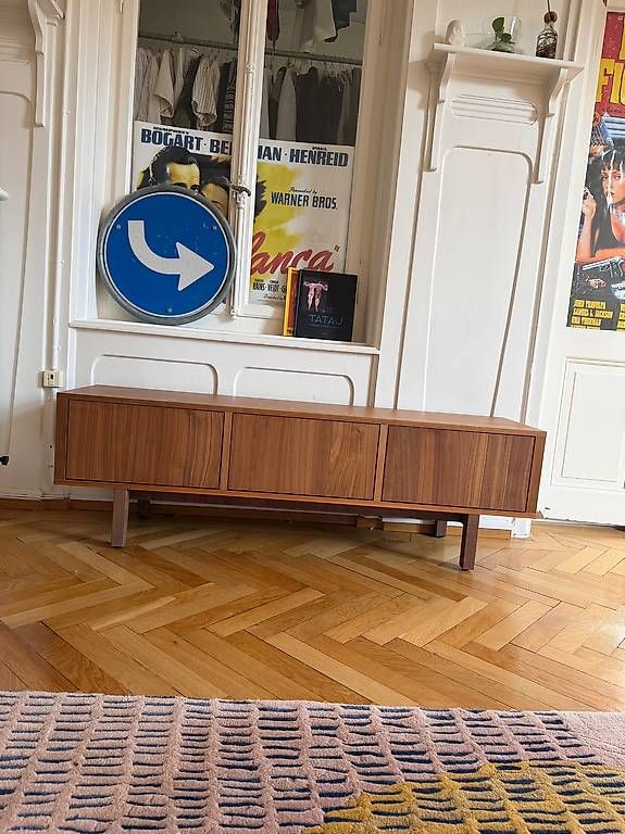 Ikea Mobili TV: IKEA Stockholm Sideboard Nussbaum – Usato da Zürich venduto da Gregor12 2
