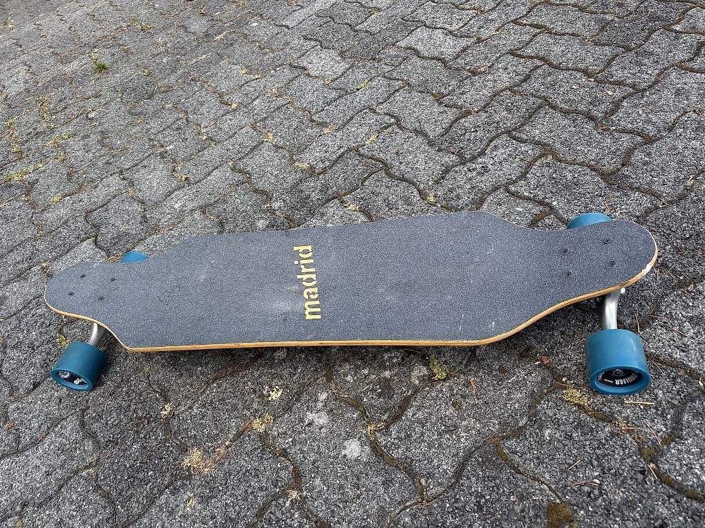 Skateboards: Longboard Skateboard Madrid – Gebraucht aus Hergiswil NW von casko75 4
