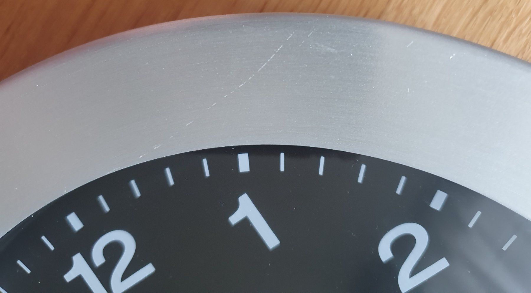 Orologi da terra & Orologi da parete: Horloge murale en alu – Usato da Court venduto da Jovi2 5