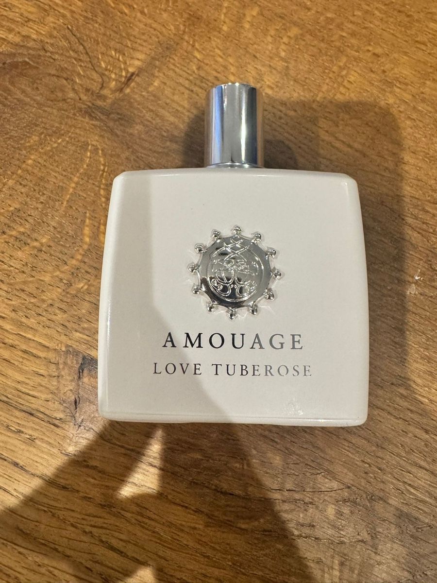 Amouage Profumi & Eau de Toilette: Amouage Love Tuberose Eau de Parfum 100ml – Nuovo (secondo la descrizione) da Wiesendangen venduto da dav_8tk2