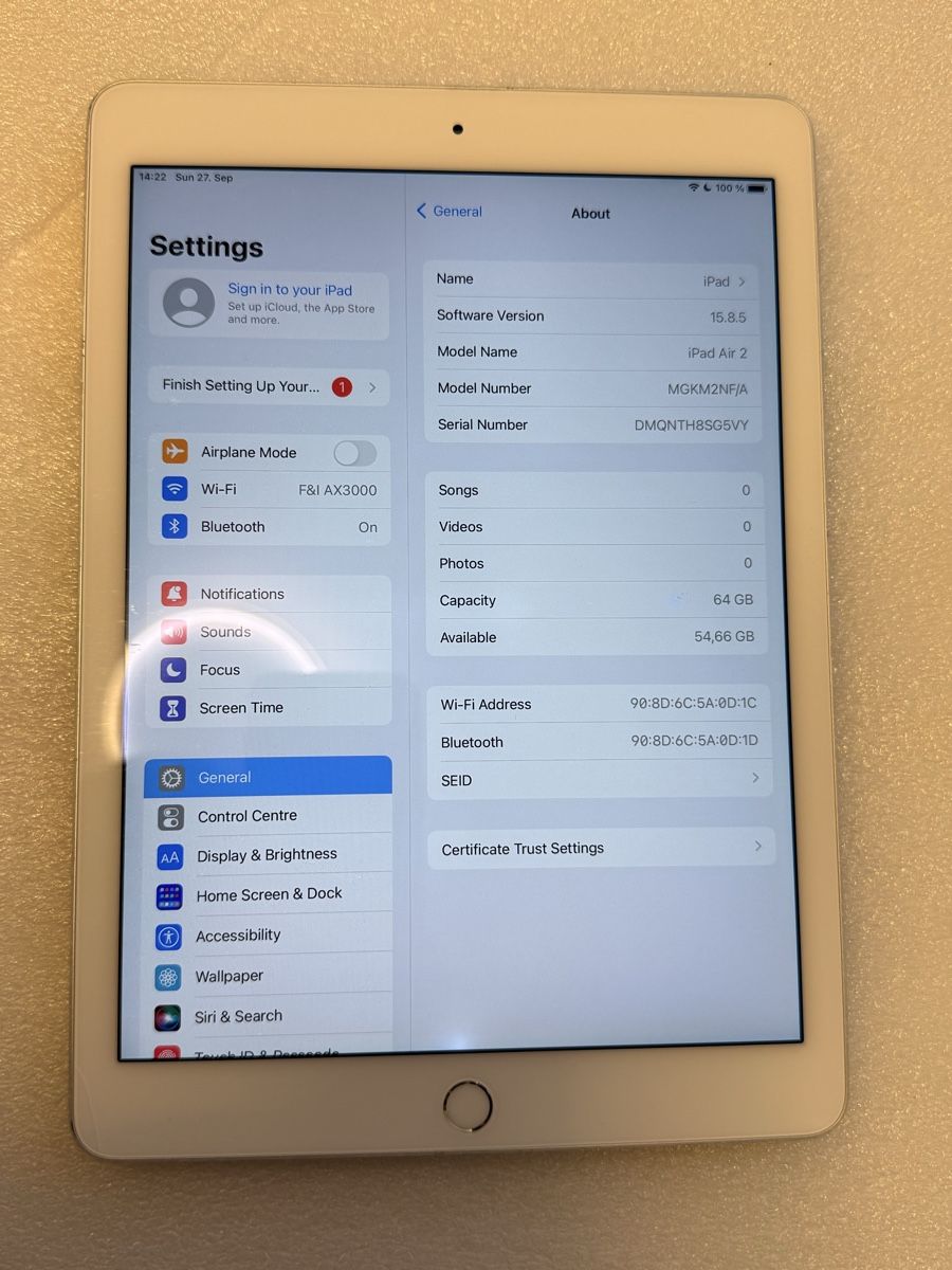 Apple Tablet PC: iPad Air 2 – Gebraucht aus Einigen von iva_86t8 1