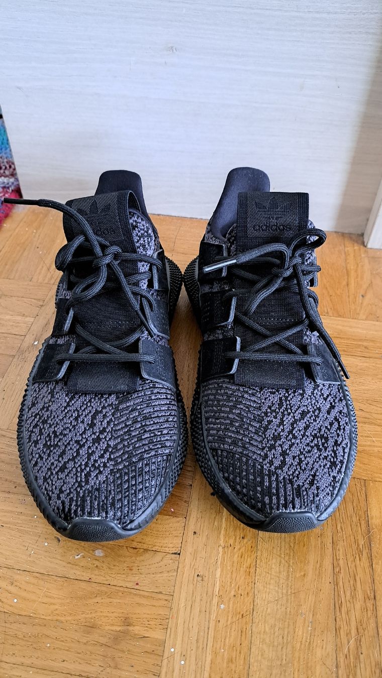 Adidas Scarpe da uomo: Adidas Prophere ,neuf ,taille 38.5 – Nuovo e nell'imballaggio originale da Meyrin venduto da Zahra011