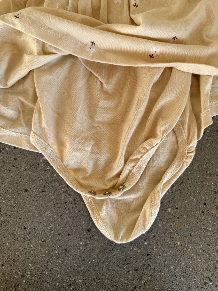 Vestiti & Gonne: Süsses Baby Kleid, Grösse 98, NEU – Nuovo (secondo la descrizione) da Langenthal venduto da vik_v5ml 2