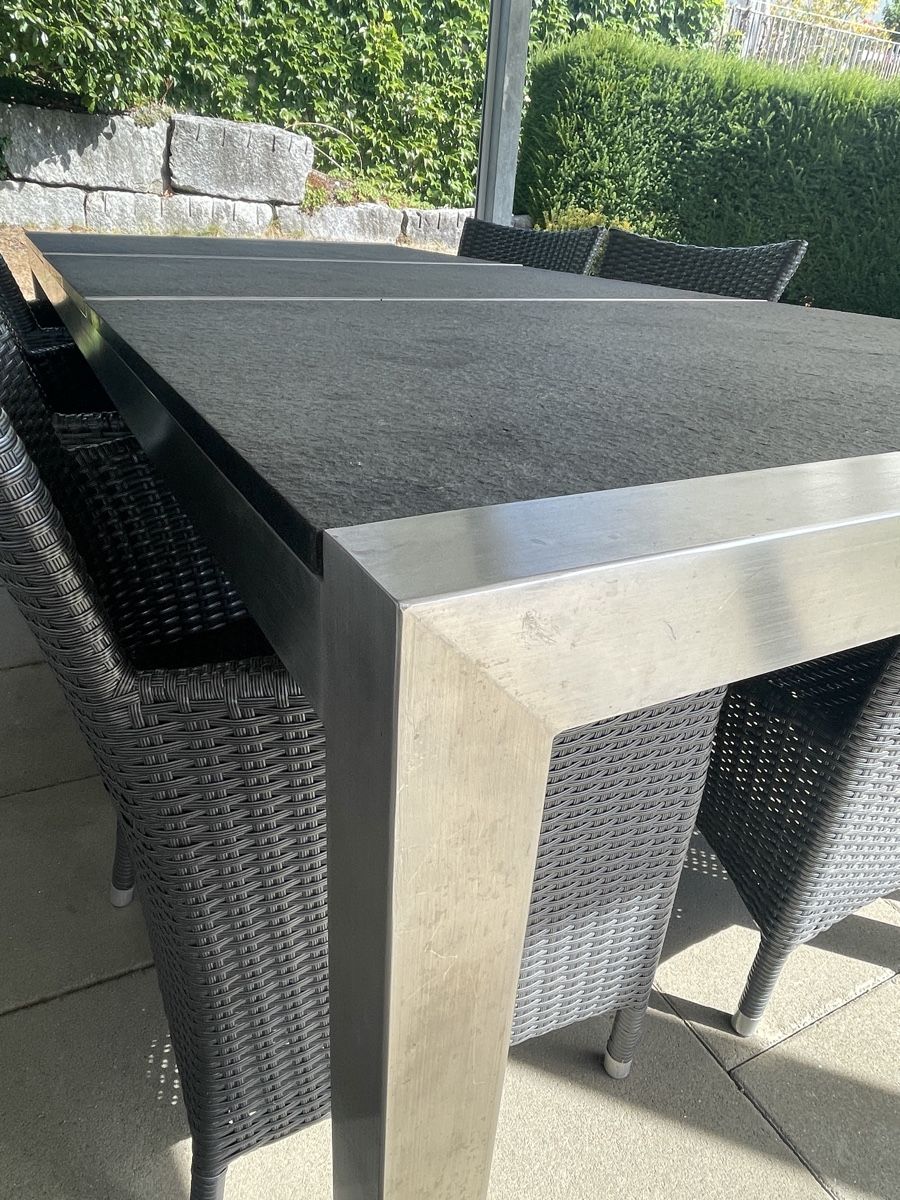 Tables: Gartentisch mit Stühlen, gebrauchter Zustand – D'occasion à Sarmenstorf par haiw 2