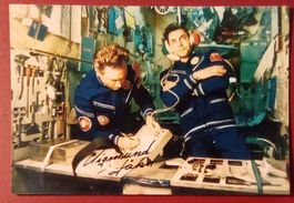 Sigmund Jähn 1937-2019 Kosmonaut Autogramm Foto 10x15cm