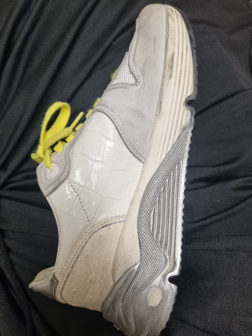 Golden Goose Scarpe da donna: Sneakers Golden Goose Running – Nuovo (secondo la descrizione) da Herrliberg venduto da revelune 4