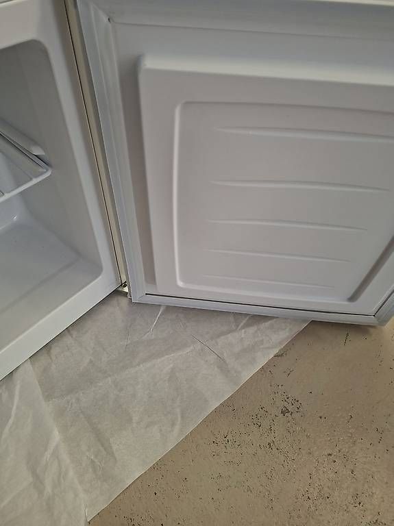 Frigoriferi: Mini Kühlschrank 32 l – Usato da Olten venduto da Mezopotamya 2