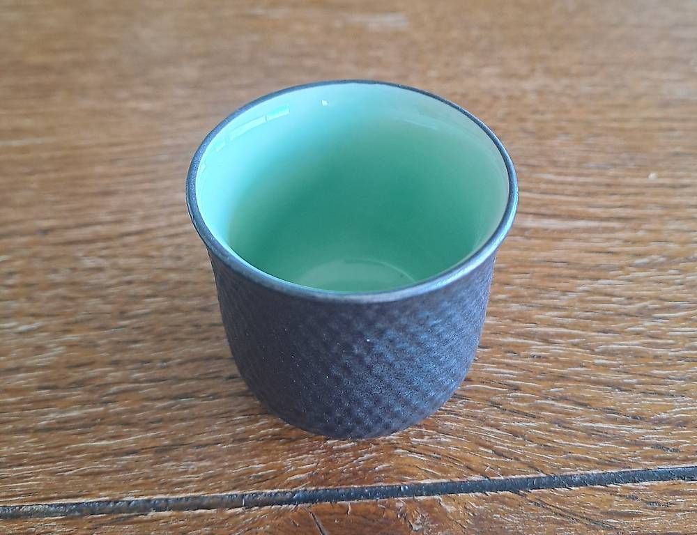 Set di piatti: Sake-Set  9-teilig mit Tragekoffer – Usato da Walperswil venduto da mic_xn5d 1