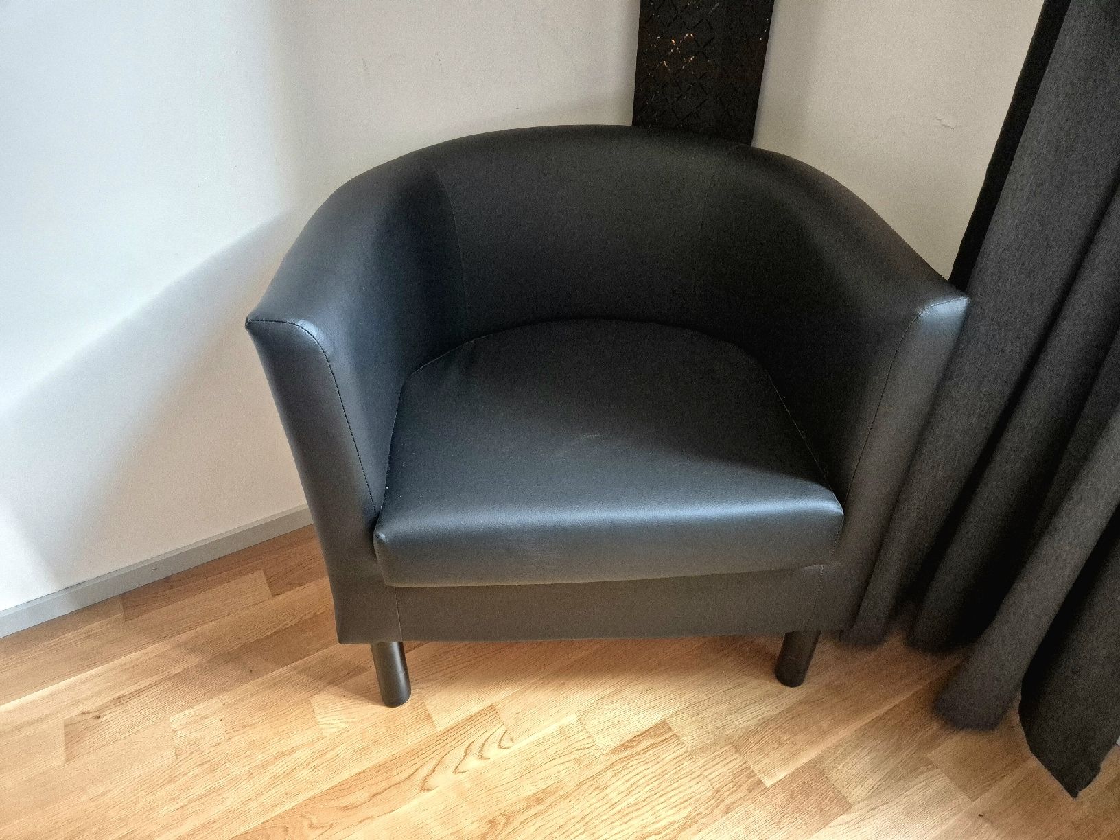 Ikea Fauteuils: Ikea Sessel Kunstleder Schwarz  – D'occasion à Luzern par bam_qr5p 1