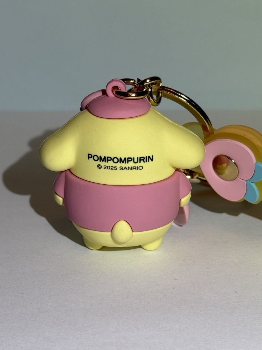 Sanrio Portachiavi: Sanrio Pompompurin keychain  – Usato da Les Avanchets venduto da ang_qqx6 1