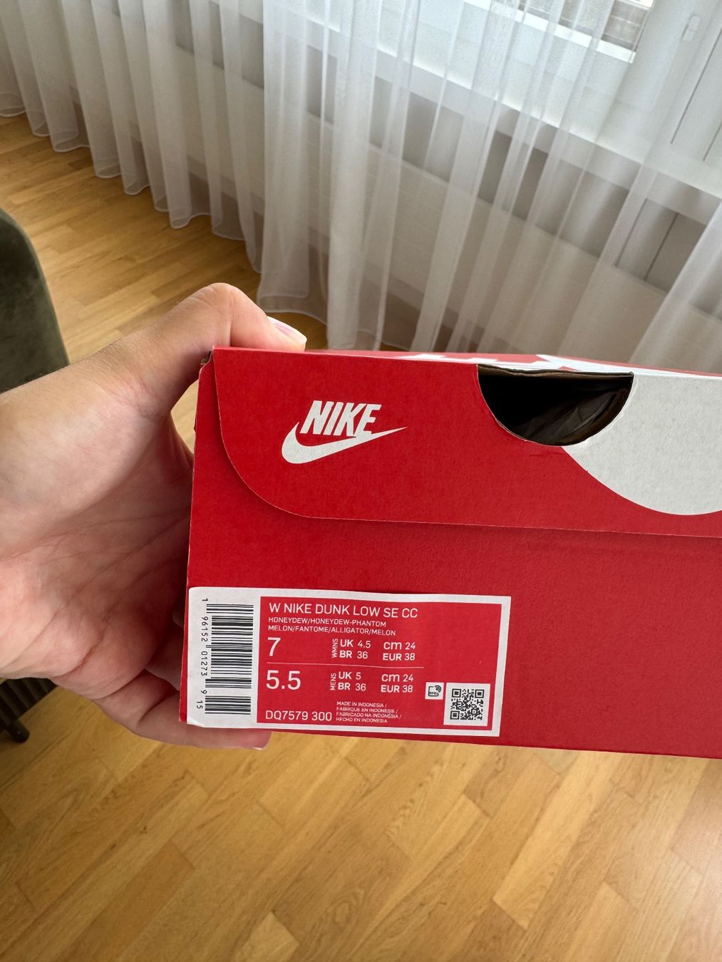 Nike Scarpe da donna: Nike Honeydew phantom melon sneakers, EU38 – Nuovo e nell'imballaggio originale da Uetikon am See venduto da happywishes 4