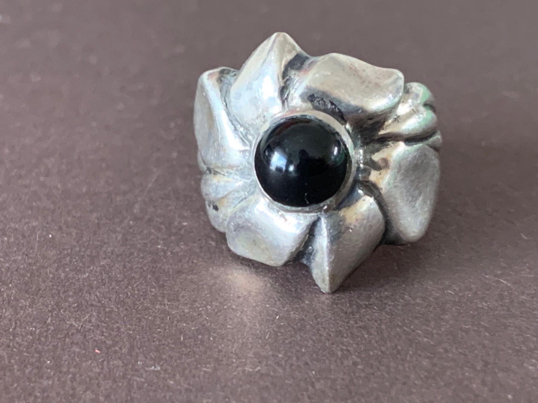 Onyx Anelli: Silberring onyx silberblume (rg 54) – Usato da Dittingen venduto da Bellevista