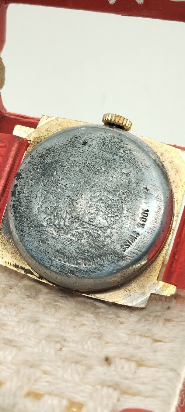 Orologi: Montre vintage châlet – Usato da La Chaux-de-Fonds venduto da jac_9llg 7