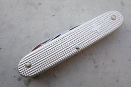 Victorinox Technician Old Cross Sackmesser