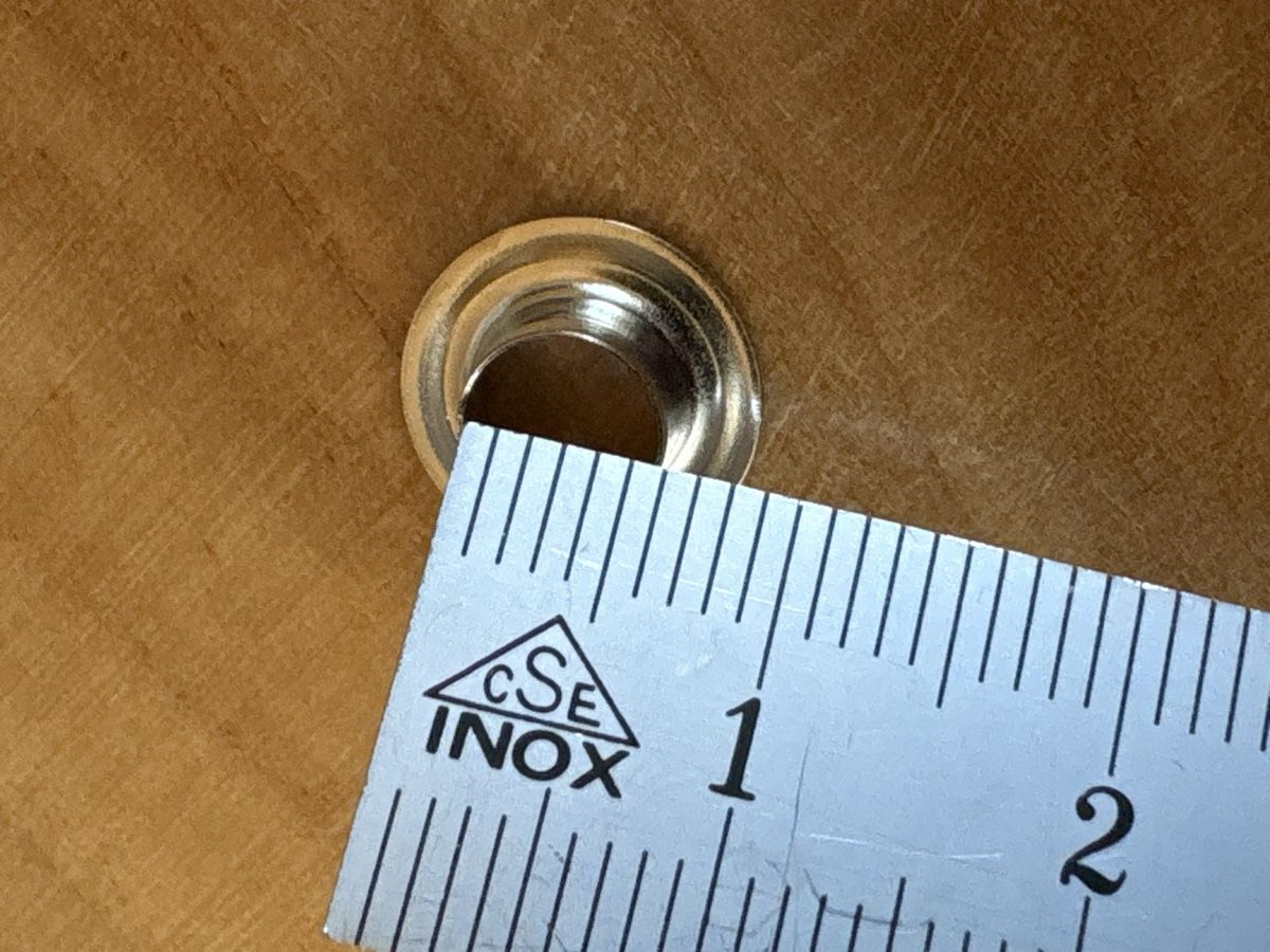 Ferramenta: 50 Ring Ösen zum Pressen – Nuovo (secondo la descrizione) da Rümlang venduto da baselsale1 4
