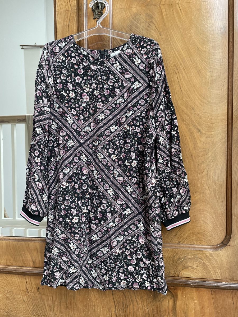 Vestiti & Gonne: Pepe Jeans Kleid Gr. 140, Blumenmuster – Usato da Basel venduto da wenni10