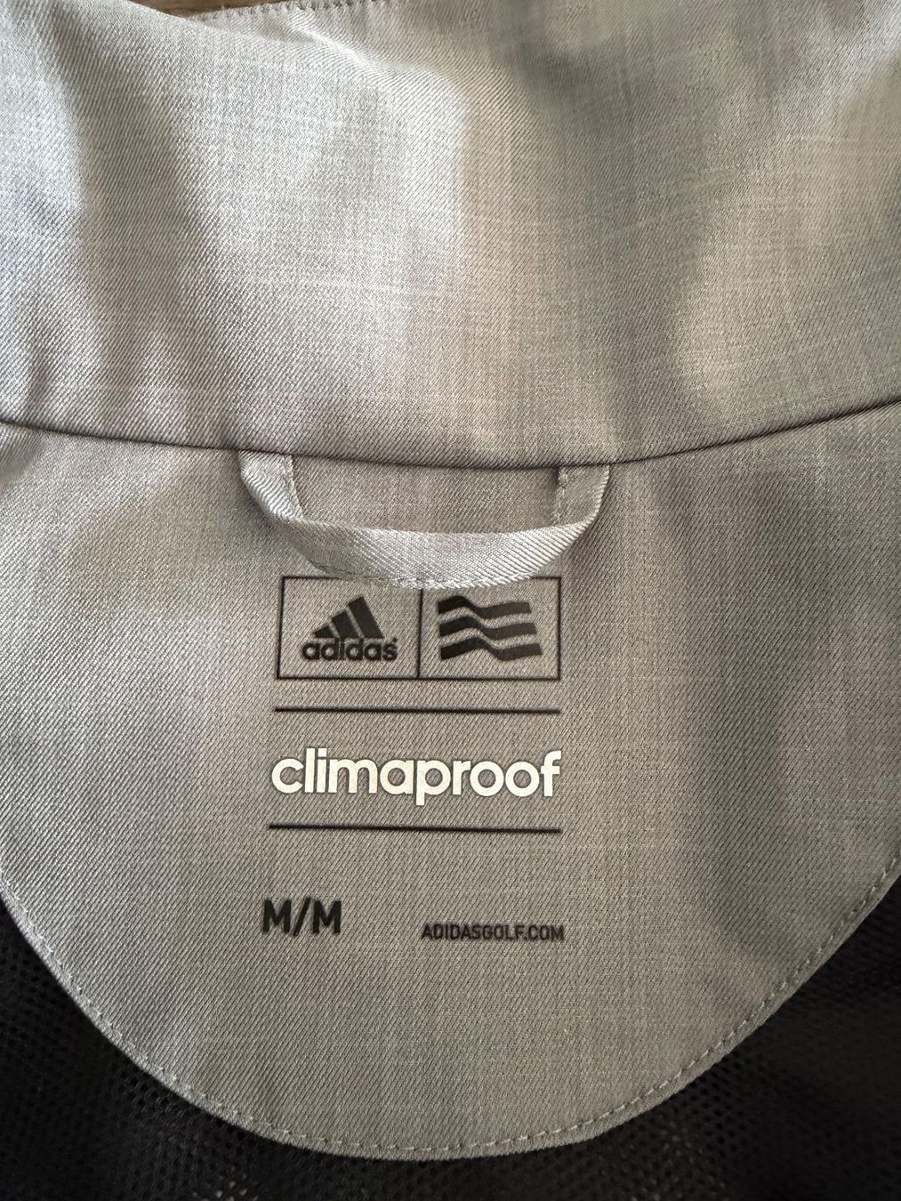 Adidas Giacche: Adidas Windjacke Grau/Schwarz, Grösse M/M – Usato da Sedrun venduto da ton_5mxj 3