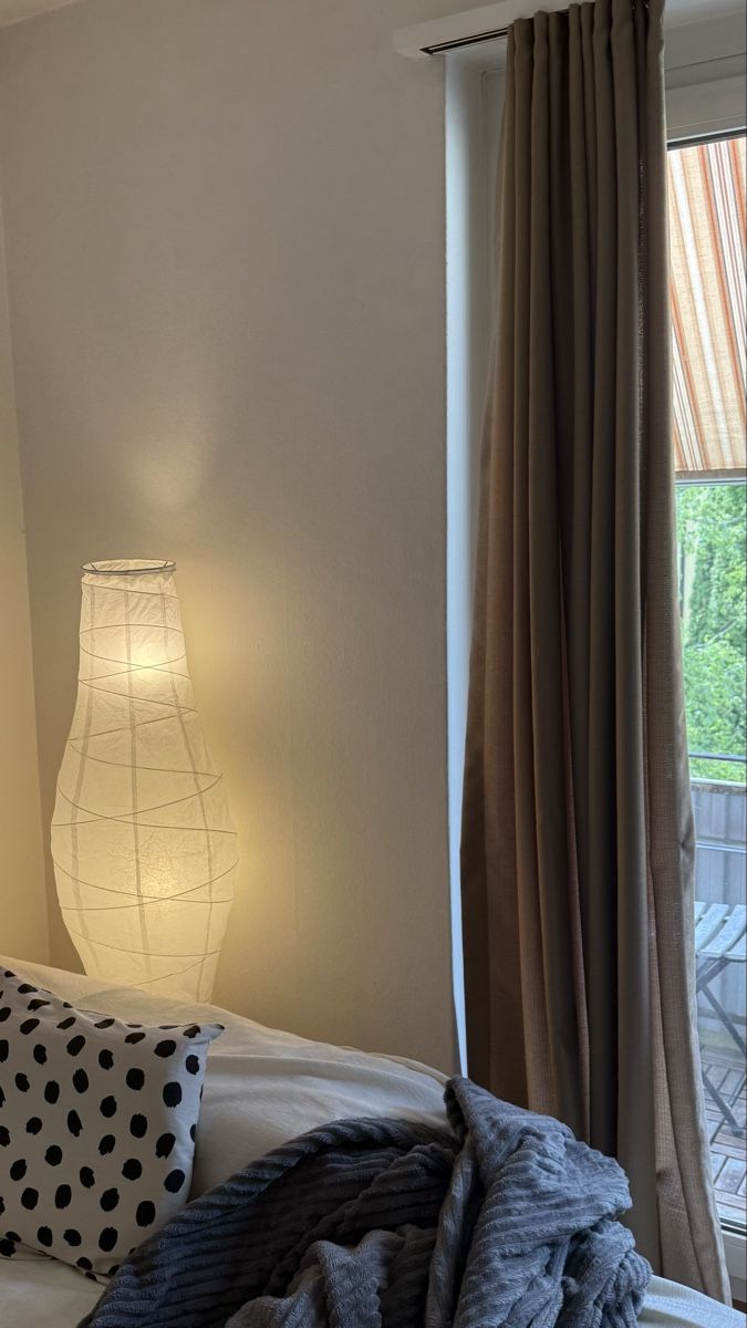 Lampade: Stehlampe - Paper Floor Lamp  – Usato da Zürich venduto da ece_nqv9 1