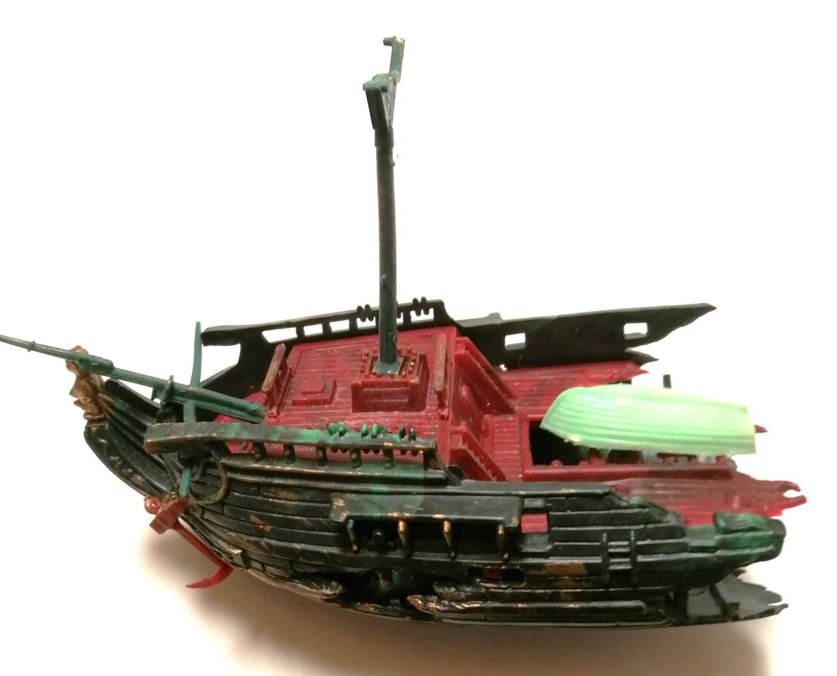 Tutte le decorazioni: Aquarium Deko versunkenes Piratenschiff – Usato da Schaffhausen venduto da Domifran 2