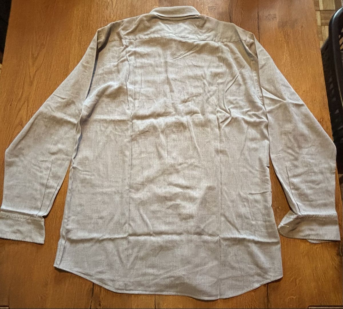 Camicie: Chemise Hugo Boss grise – Nuovo (secondo la descrizione) da Mont-sur-Lausanne venduto da ang_5wmc 2