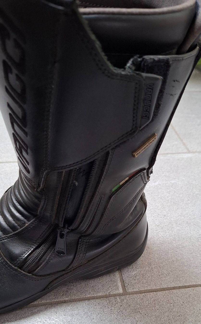 Vanucci Scarpe da uomo: Vanucci Motorradstiefel 45 – Usato da Möhlin venduto da teddybaer8 5