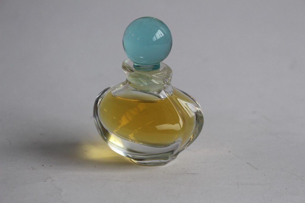 Profumi & Eau de Toilette: Parfum Wings GIORGIO BEVERLY HILLS – Usato da Vandoeuvres venduto da Dom-Tom