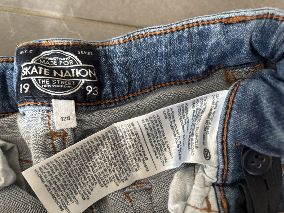 C&A Pantaloni: Jeans (Strech) von C&A Gr. 128 – Usato da Herzogenbuchsee venduto da MoLa85 1