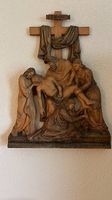 3-D Schnitzerei aus Holz / Jesus nach der Kreuzigung
