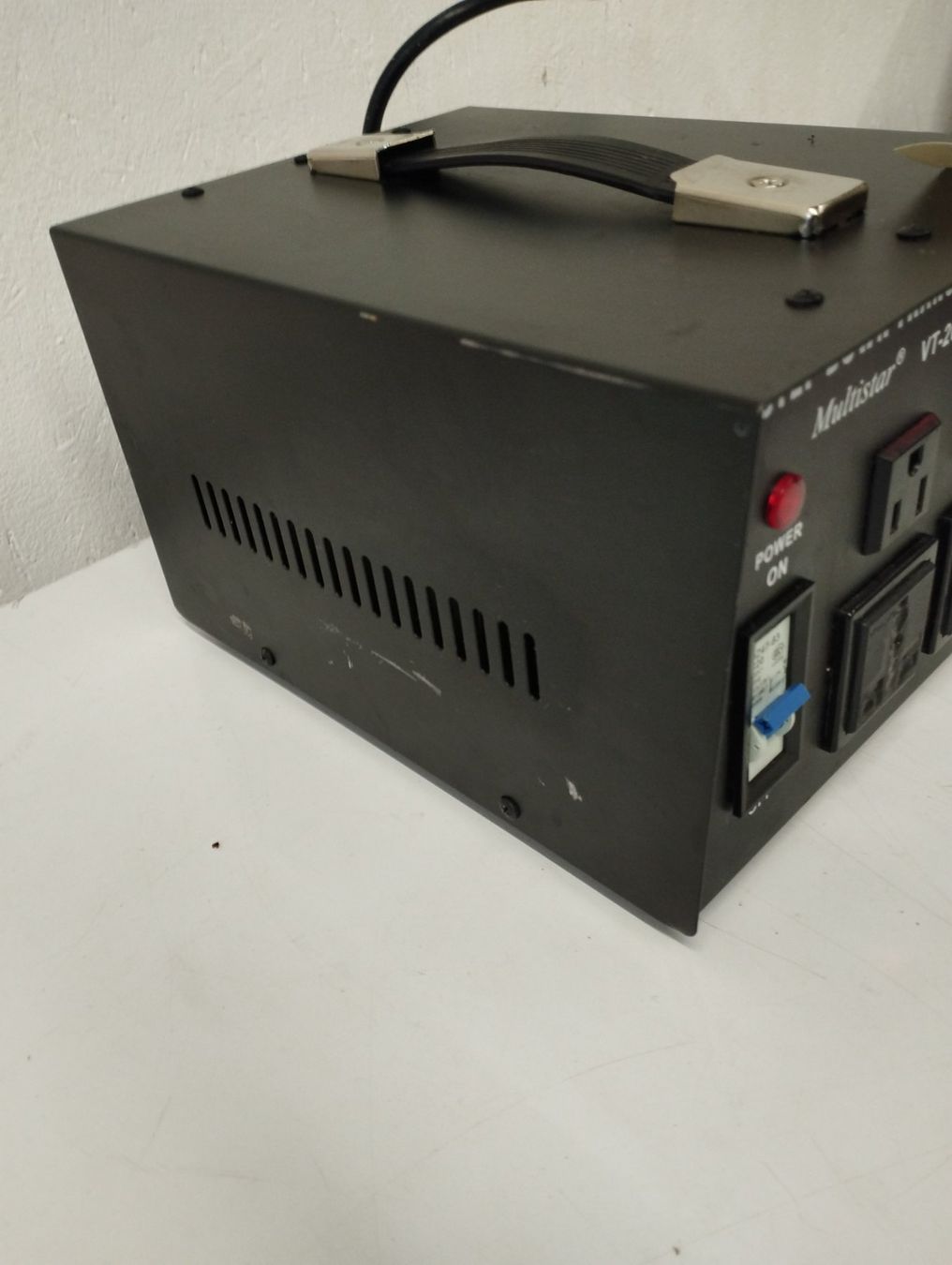 Stromzufuhr: 1 Stk. Step Down Transformator VT-2000 – Gebraucht aus Schupfart von philippb06 4