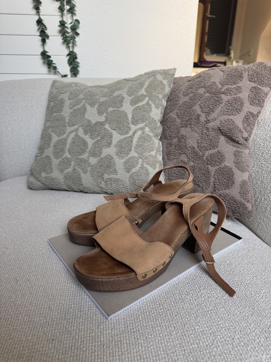 Tamaris Scarpe da donna: Sandalen Plateauabsatz Damen Leder – Usato da Winterthur venduto da Flomiverse 3