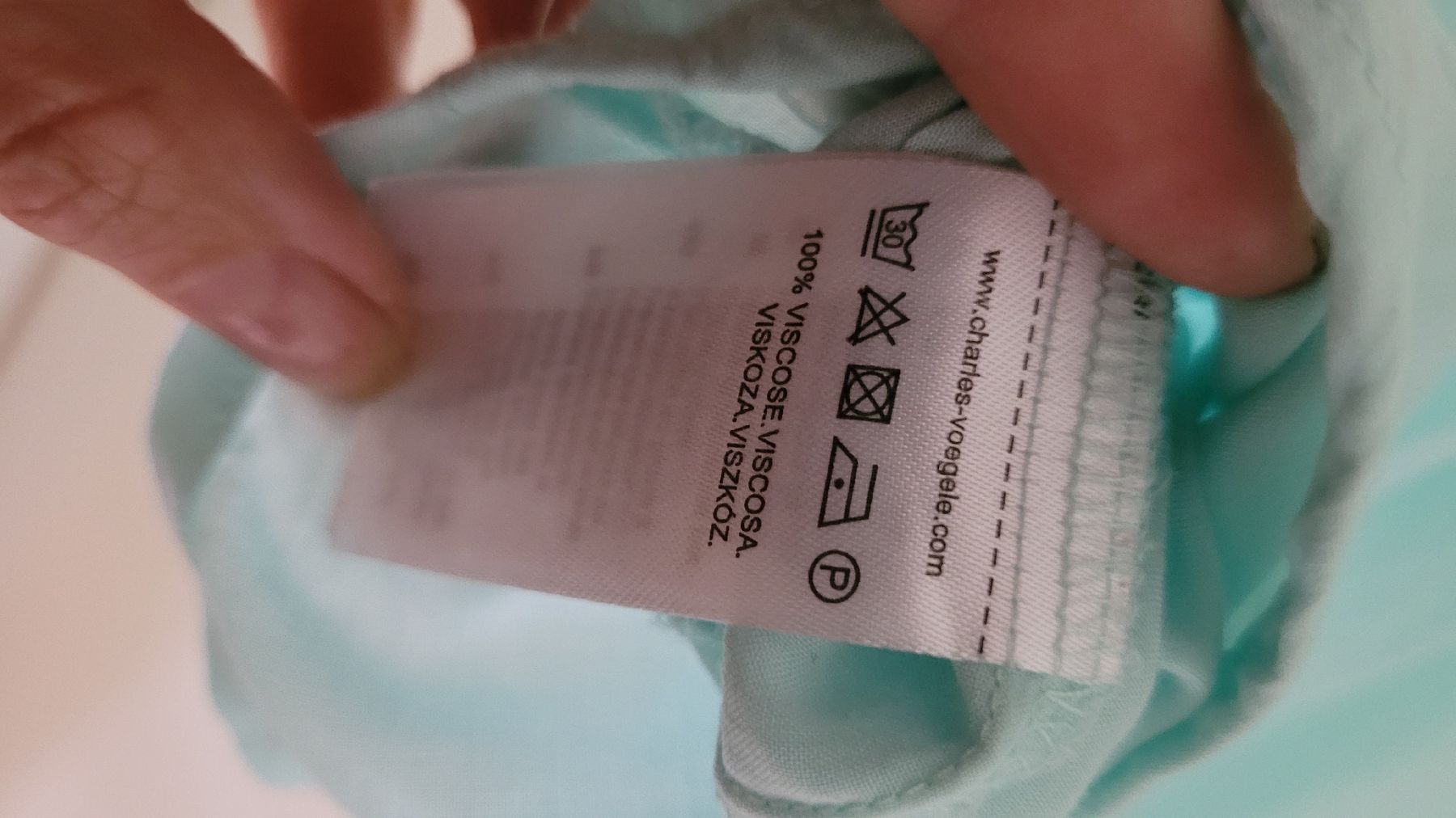 Blusen: leuchte Bluse von Charles Vögele Gr. 42 – Gebraucht aus Lyss von Infinia 2