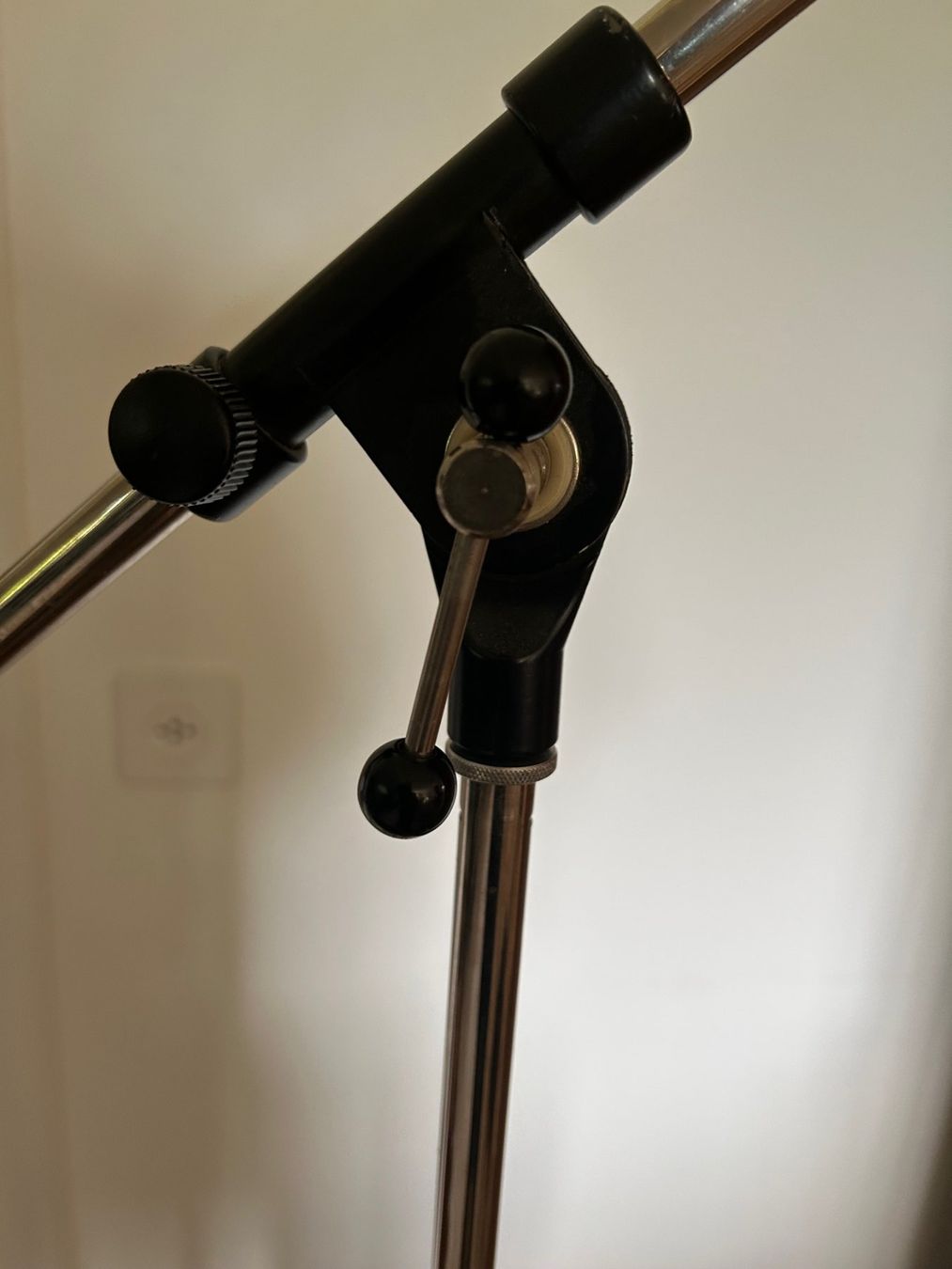 Supporti per strumenti musicali & leggii: Mikrophonständer 250 cm – Usato da Küsnacht ZH venduto da LuckyIII 2