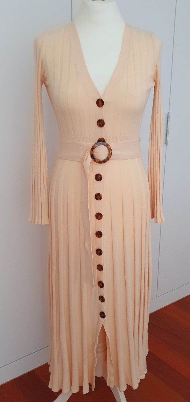 Robes: Strickkleid Nicholas Gr. 34 beige – D'occasion à Stansstad par InStyle8 7