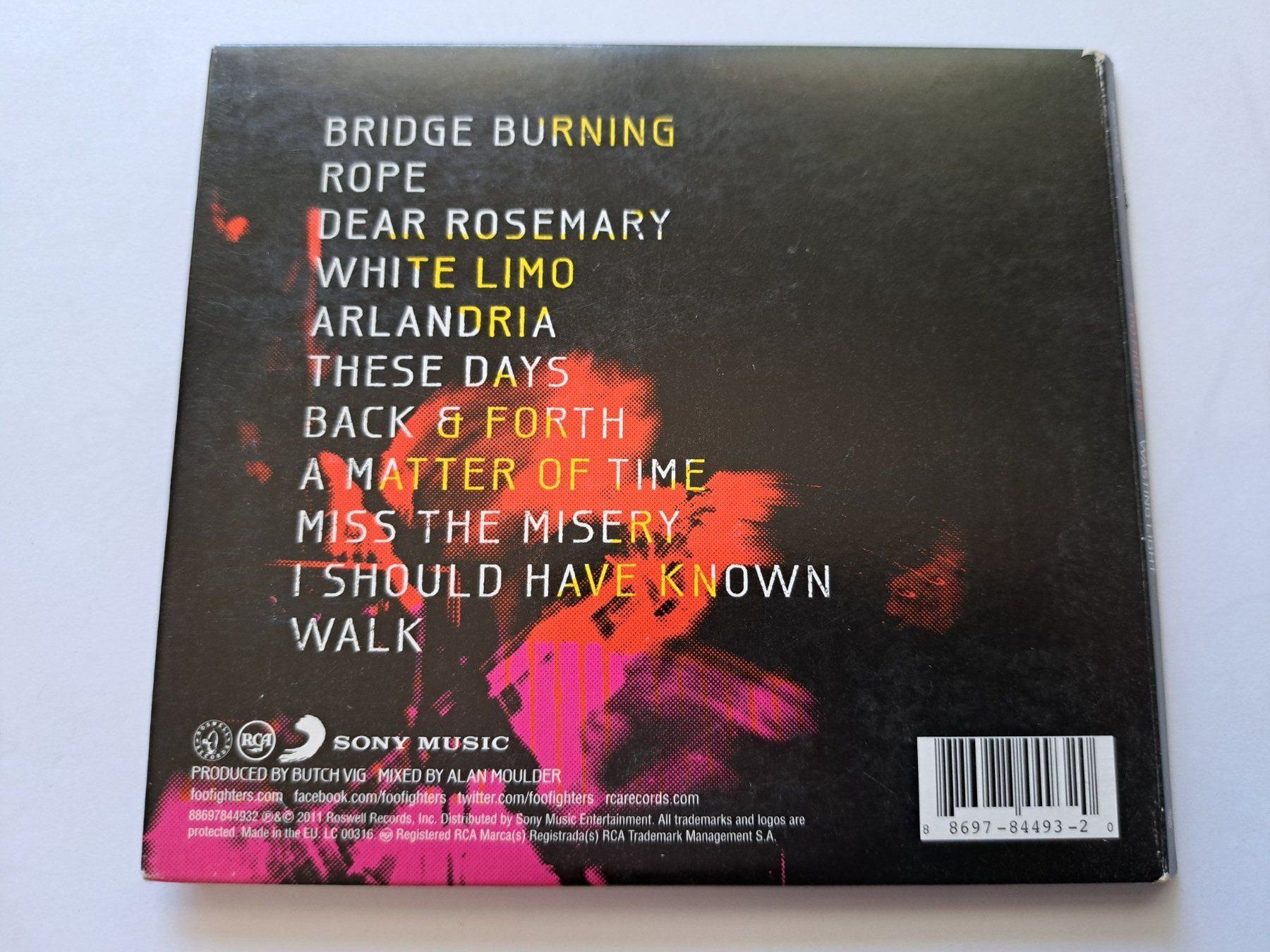 CDs: CD Foo Fighters - Wasting light  – D'occasion à Pully par bro_n52j 1