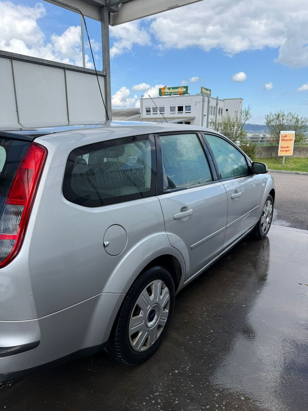 Ford Autos: Ford Focus 1.8i – Gebraucht aus Flawil von PinkUnicorn 3