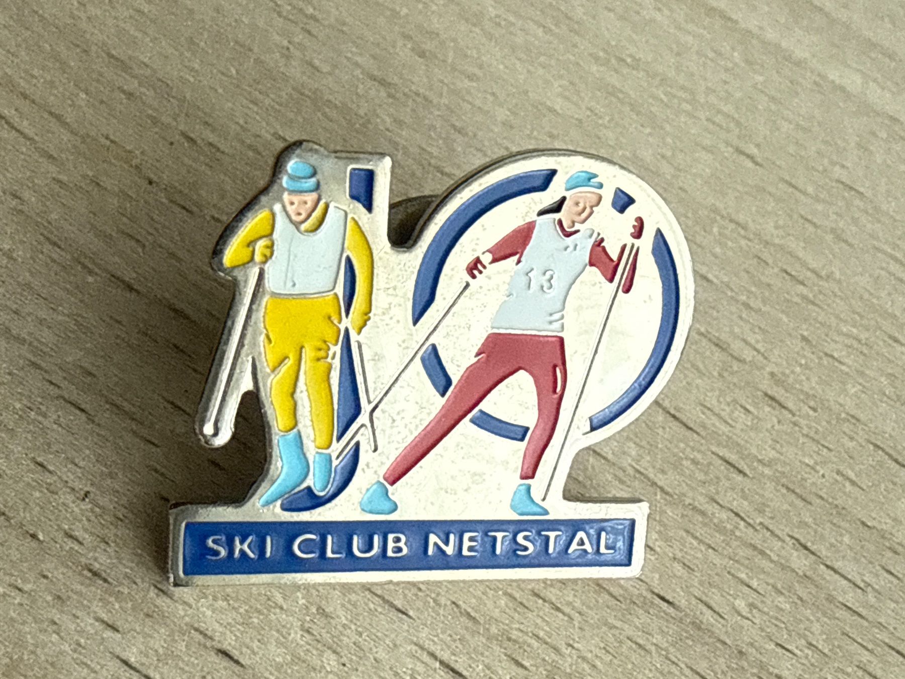 Placchette & Badge: Pin Ski Club Netstal – Usato da Glattbrugg venduto da Schweigmatt
