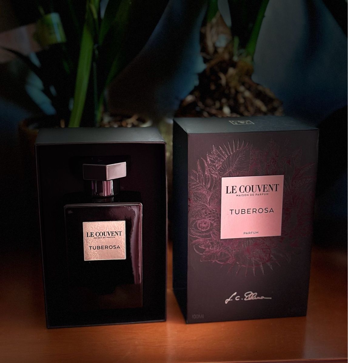Profumi & Eau de Toilette: Tuberosa - Le couvent maison du parfum – Nuovo e nell'imballaggio originale da Münchenstein venduto da mal_kl6g