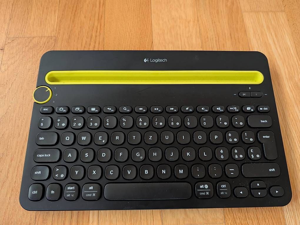 Tastiere: Logitec K480 Tastatur Bluetooth  – Usato da Wattwil venduto da chevynator