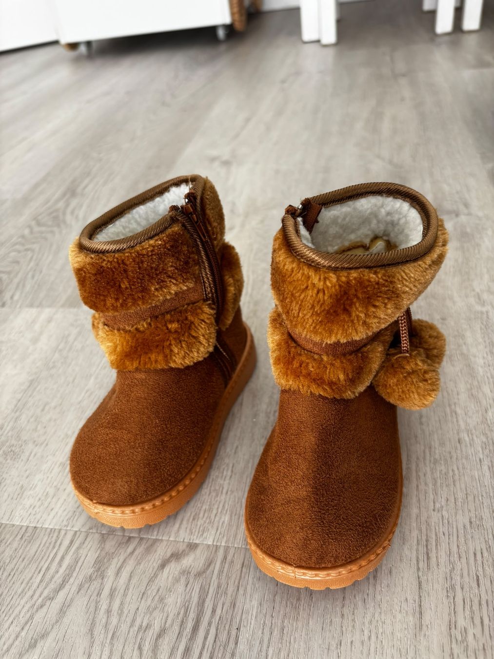 Scarpe per ragazzi: Kinderboots Gr. 24.  – Usato da Hochfelden venduto da rub_rnw5