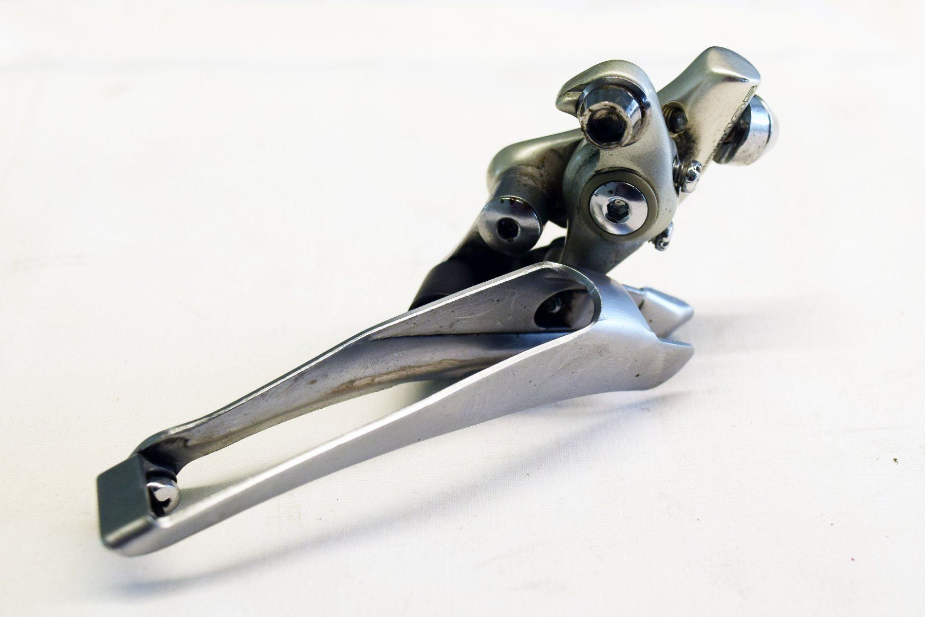 Shimano Pezzi di ricambio: Shimano FD-1055 105 Umwerfer Anlöt – Usato da Luzern venduto da Cytwombly