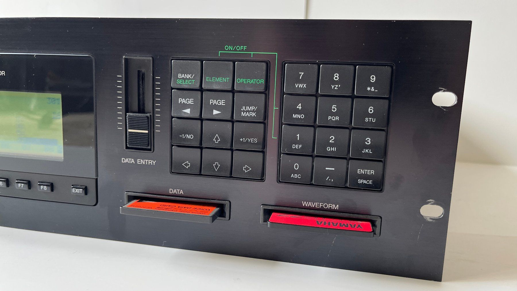 Yamaha Strumenti musicali: Yamaha Tongenerator TG77 – Usato da Wauwil venduto da swissGadgets 2